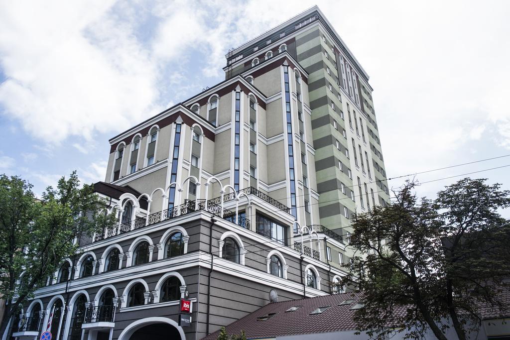 Ibis Kyiv City Center Exterior foto